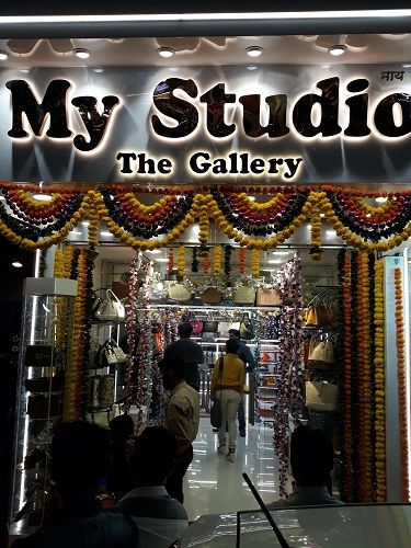 Arun Verma's shop