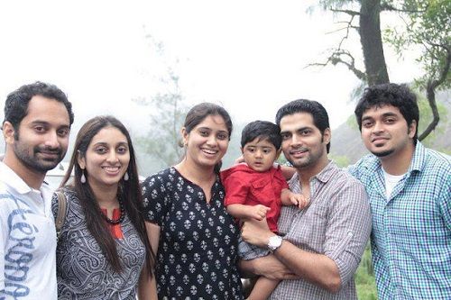 Fahadh Faasil with his sisters, her brother, and brother-in-law