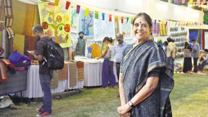 Jaya Jaitly while posing at a art and craft market in Pune