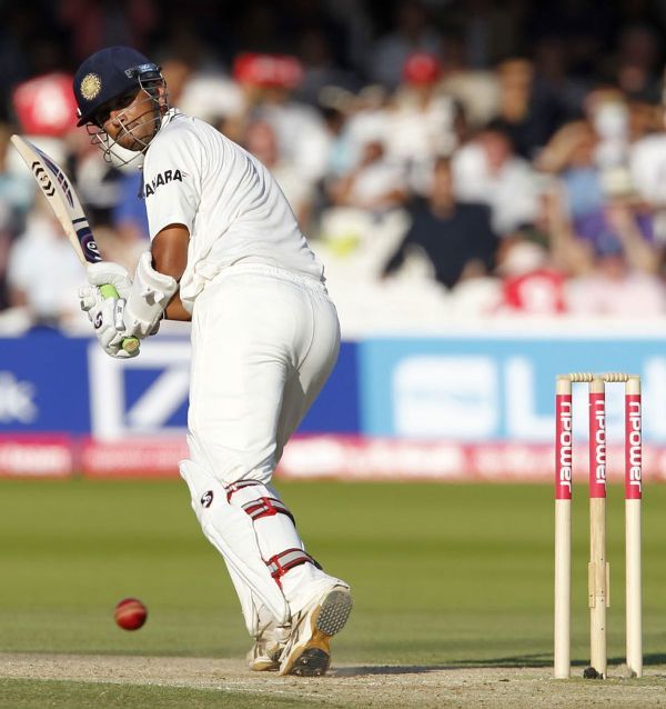 Rahul Dravid glancing towards fine leg on 24 July 2011 against England at Lord's