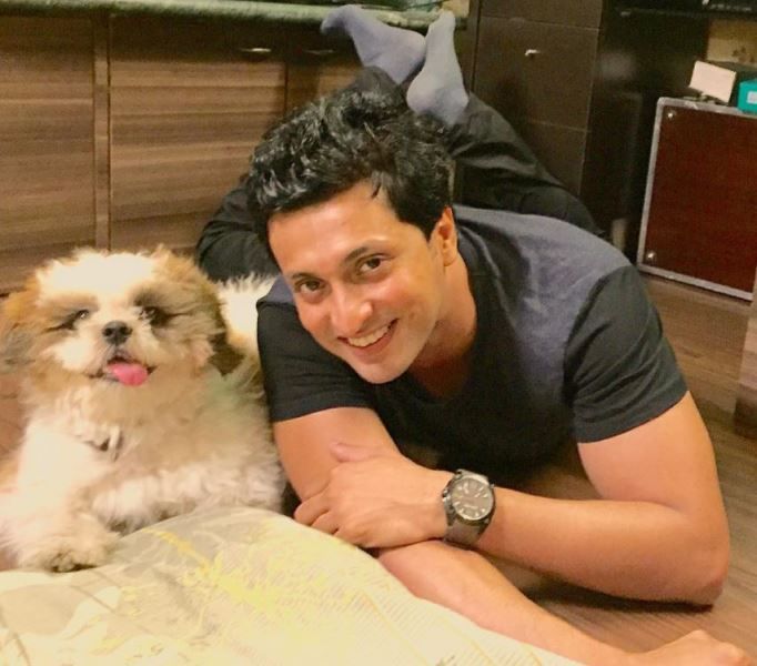 Yash Pandit with his pet dog