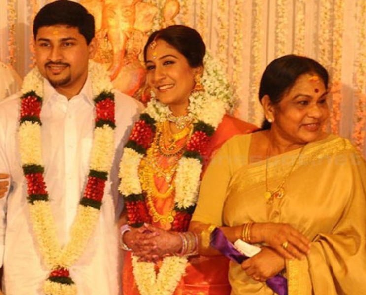 KPAC Lalitha with her daughter and son-in-law