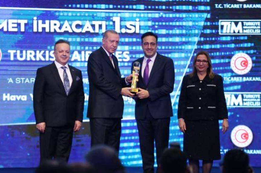M. İlker Aycı at Turkey's 500 Largest Service Exporters Award Ceremony in Istanbul, Turkey in 2021