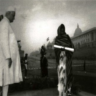 Balamdina Ekka, wife of Lance Naik Albert Ekka receiving the Param Vir Chakra from Presindent V. V. Giri on behalf of her husband on 26 January 1972