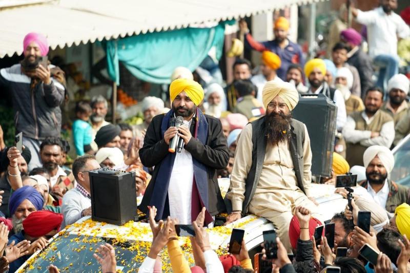 Bhagwant Mann campaigning with and for Gurmeet Singh