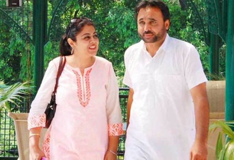 Dr Gurpreet Kaur (Bhagwant Mann’s Wife) Wiki, Age, Family, Biography