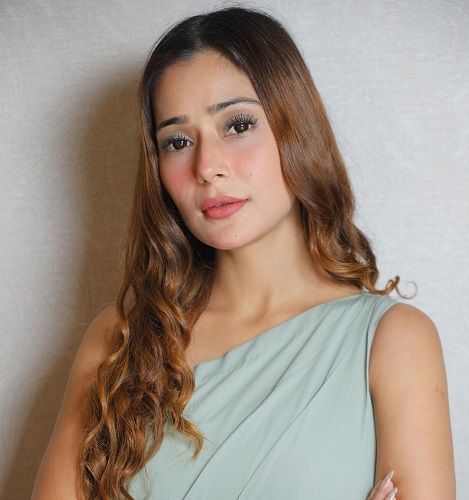 Sex Video Sapna - Sara Khan Wiki, Age, Height, Boyfriend, Husband, Family, Biography & More -  WikiBio