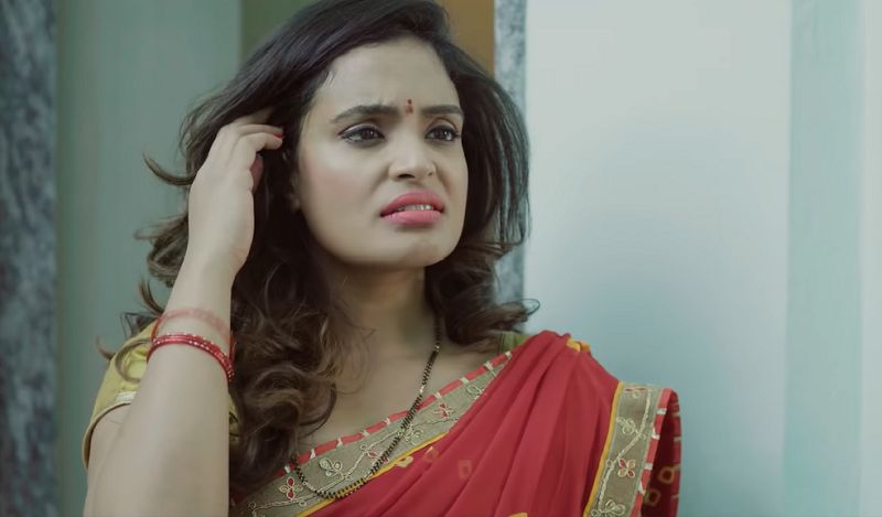 Sarayu Roy in the television show 'Ninne Pelladatha'