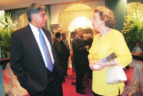 Simone Tata with Ratan Tata at the celebration of 100 year of The Taj Mahal Hotel
