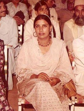 Singer Reshma in her young age