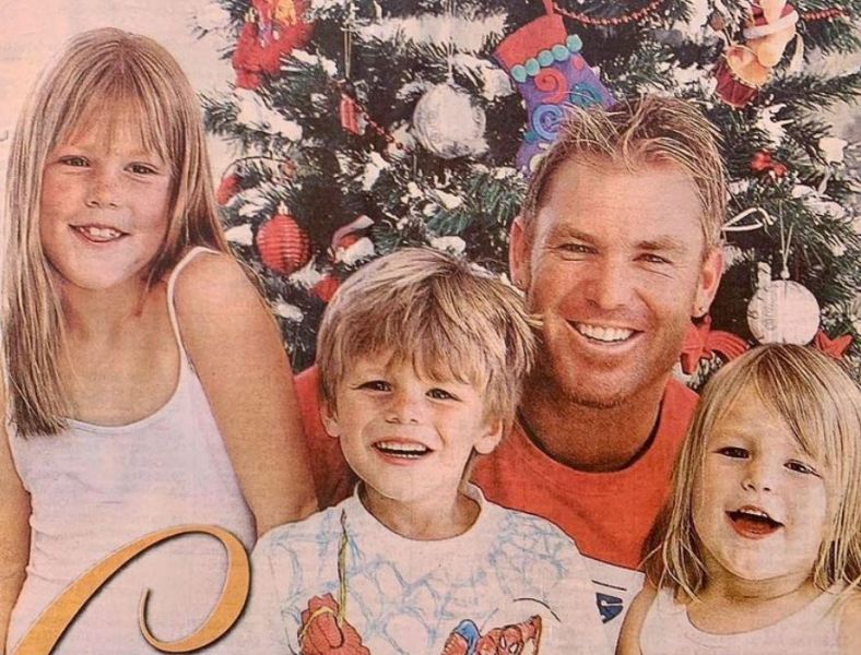 Summer Warne's childhood photo with her family