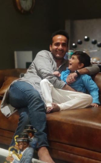 Aman Chopra with his son