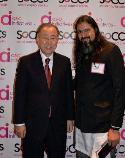 Ricky Kej with former Secretary General of the United Nations Ban ki Moon, at the Asia Initiatives Gala in New York