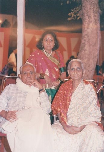 Shiv Kumar Subramaniam's sister and parents