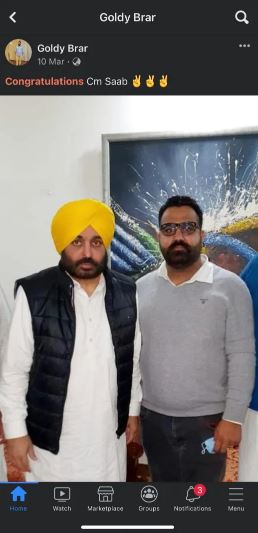 A picture of Goldy Brar with Bhagwant Mann that went viral on social media