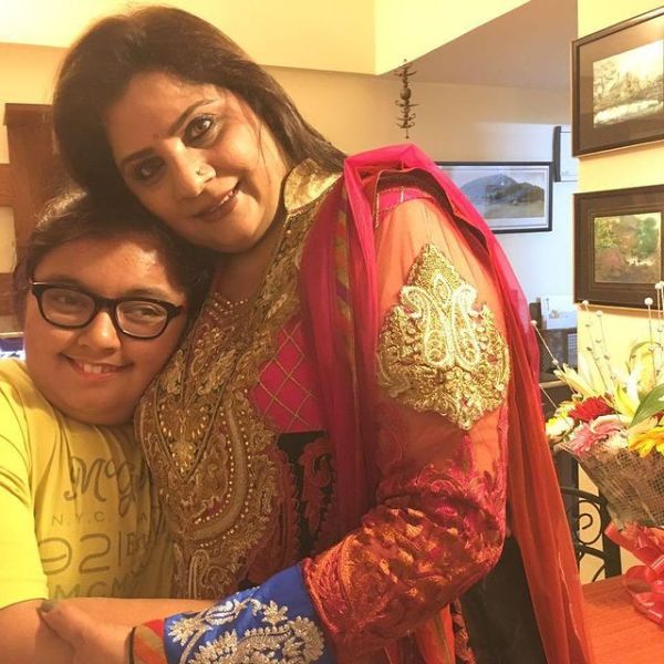 Alka with her daughter