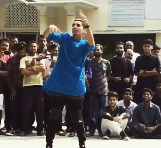 Ashish Bhatia performing while judging StepUp at IIT Roorkee