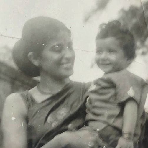 Childhood picture of Achint with her mother