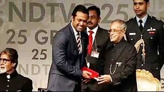 Leander Paes wins CNN IBN Indian of the Year (2016)