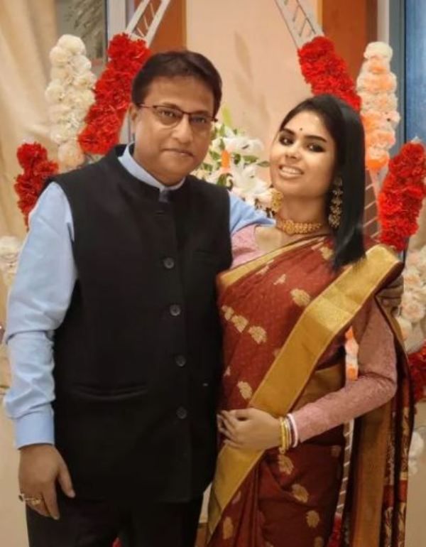 Manjusha Neogi with her husband