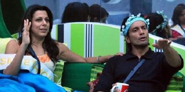 Pooja Bedi and Akashdeep Saigal in a still from Big Boss house, season 5