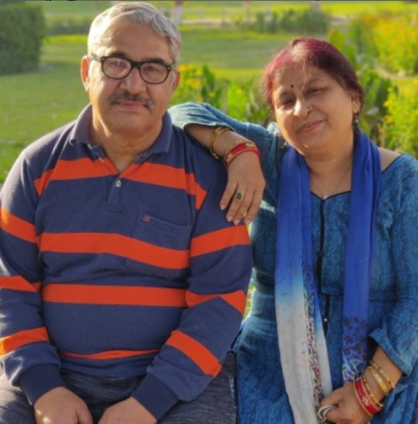 Parents of Raashul Tandon