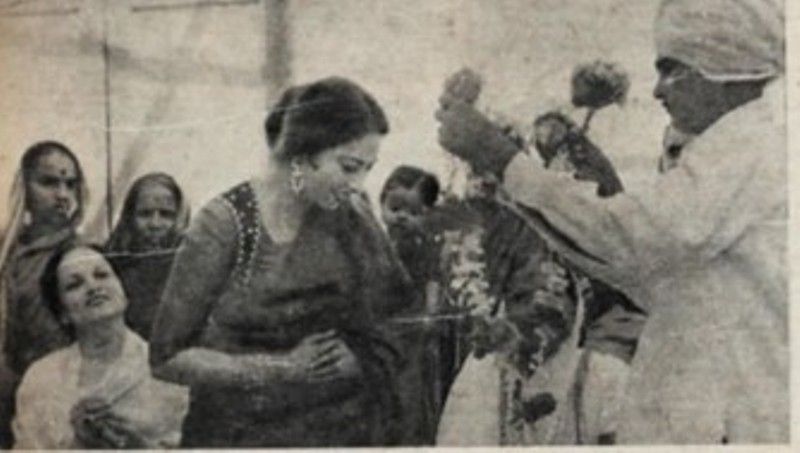 Suraiya at an Inaugural ceremony of a road
