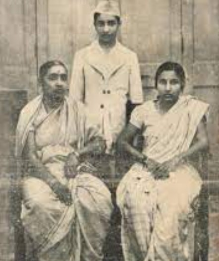 Vinayak Savarkar's wife (sitting left) and children