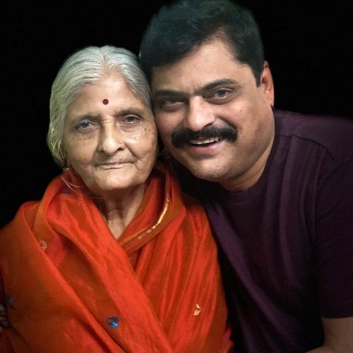 Bharat Ganeshpure with his mother
