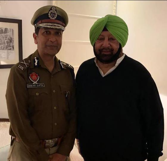 Dinkar Gupta with Captain Amrinder Singh