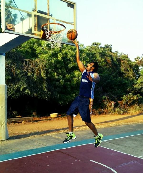 Harish Uthaman playing basketball