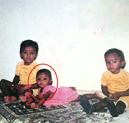 Itishree Murmu's childhood picture with her brothers