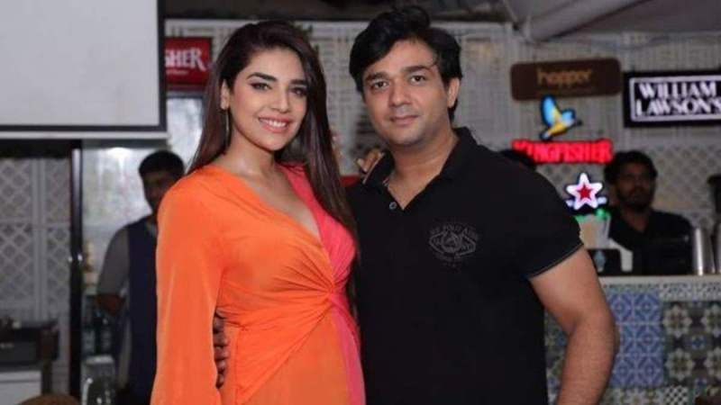 Ketan Singh with his girlfriend Anjum Fakih
