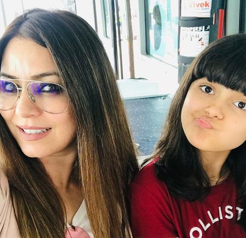 Mahima Chaudhary with her daughter