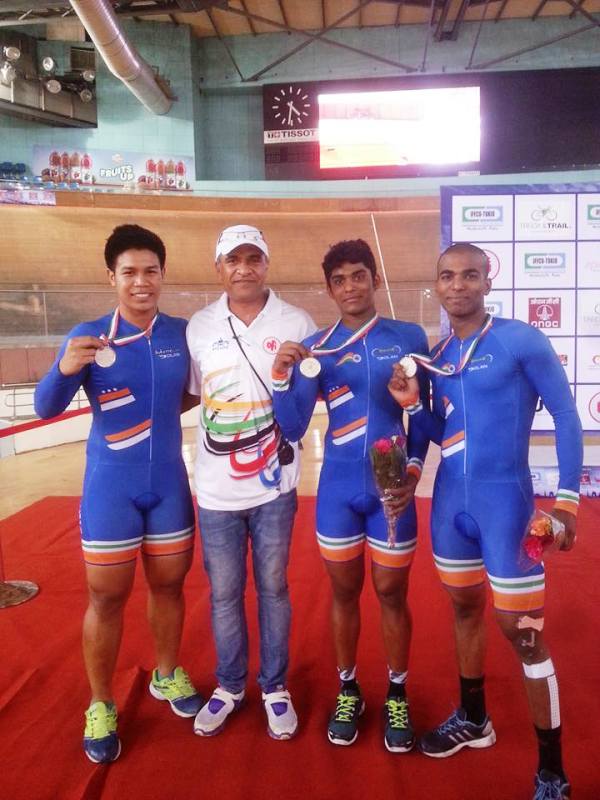 RK Sharma with the Track ASIA Cup 2016's Junior National silver medalists