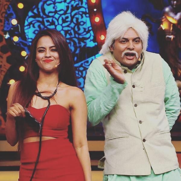 Sana Saeed in the Comedy Circus show