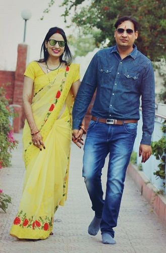 Suresh Albela with his wife
