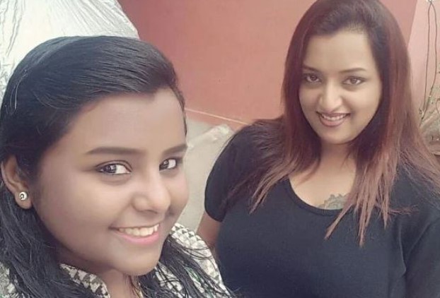 Swapna Suresh with her daughter