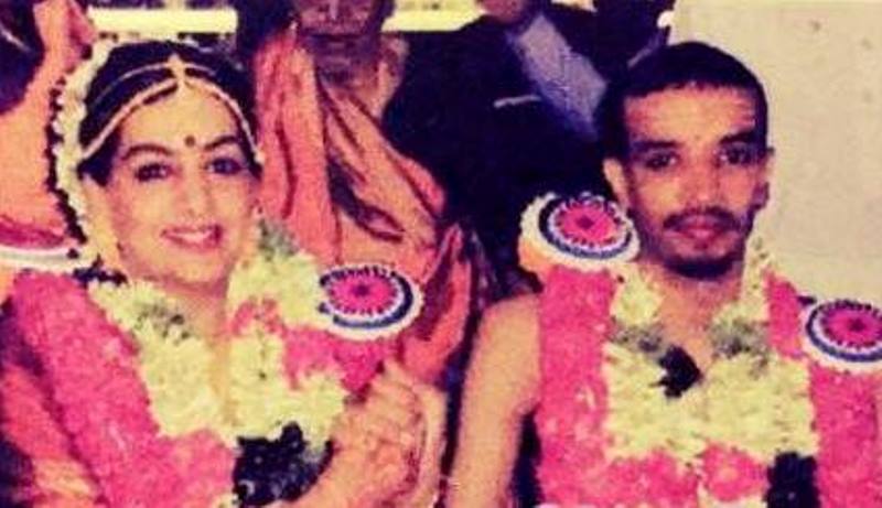 A wedding picture of Blaaze and Nandini 