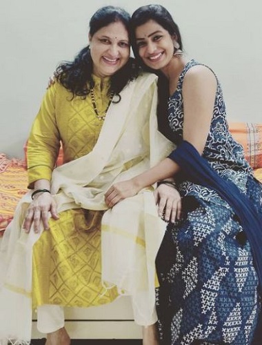 Amruta Pawar with her mother