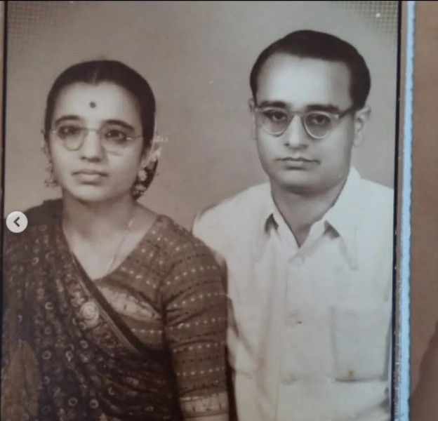 Apara Mehta's parents