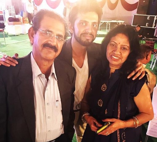 Cheitan Sharma with his parents