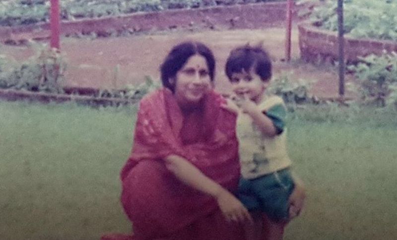Childhood picture of Aashish Mehrotra with his mother
