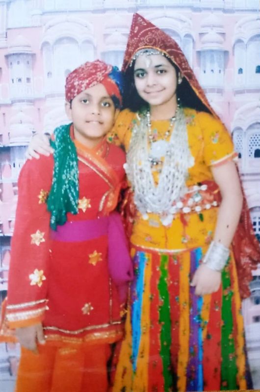 Childhood picture of Anushka Banerjee with her brother