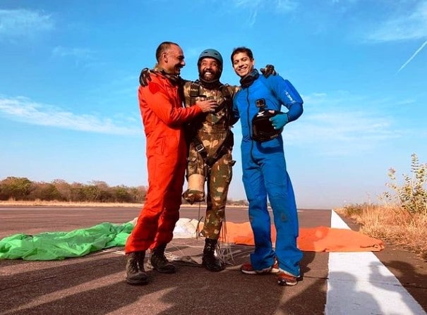 Major DP Singh posing with his instructors after a successful skydiving
