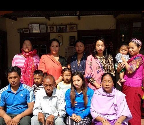 Mirabai Chanu with her family