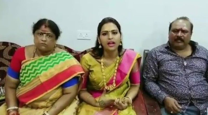 Namitha Marimuthu with her parents
