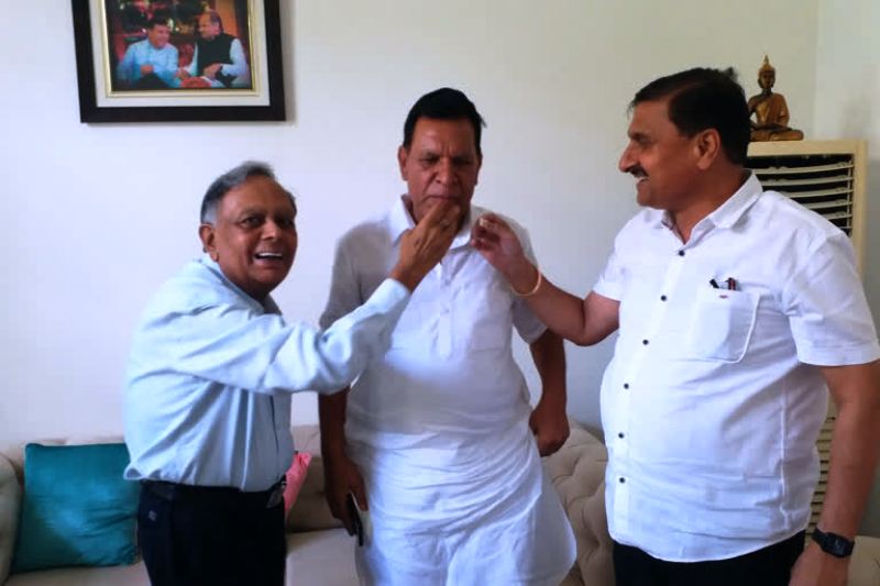 Randeep Dhankhar (in middle) being congratulated after the nomination of his brother Jagdeep Dhankhar