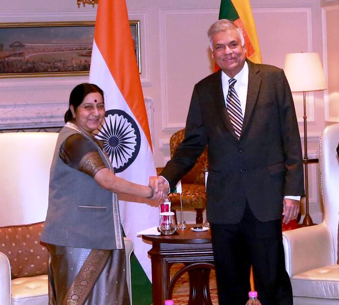 Ranil Wickremesinghe with External Affairs Minister Sushma Swaraj