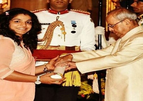 Sakshi Malik while receiving Padma Shri in 2017